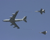 Air to Air Refuelling: C-135 (F) + F/A-18C (CH) + Mirage 2000 (F)
